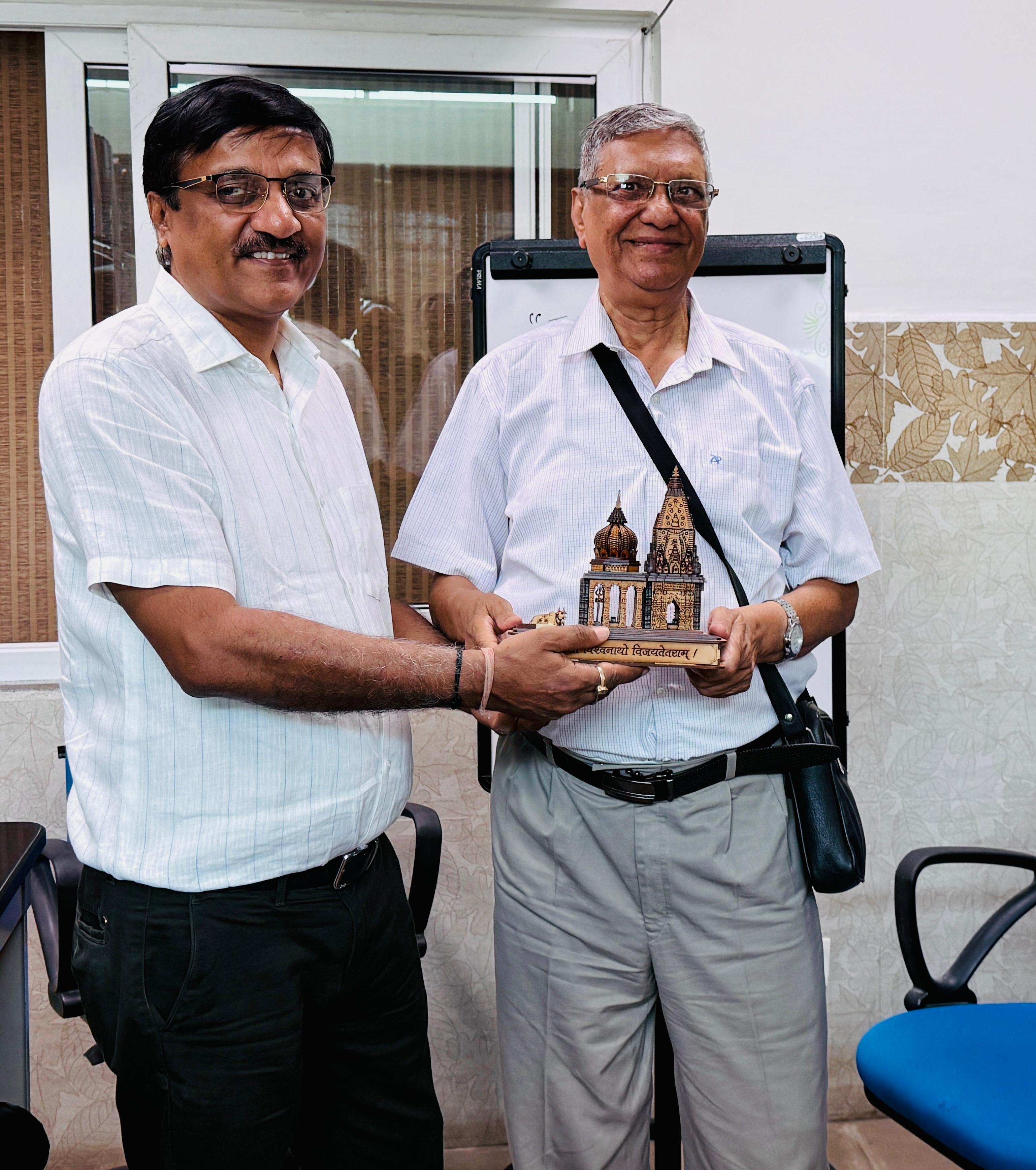Visiting Scientist Image 76
